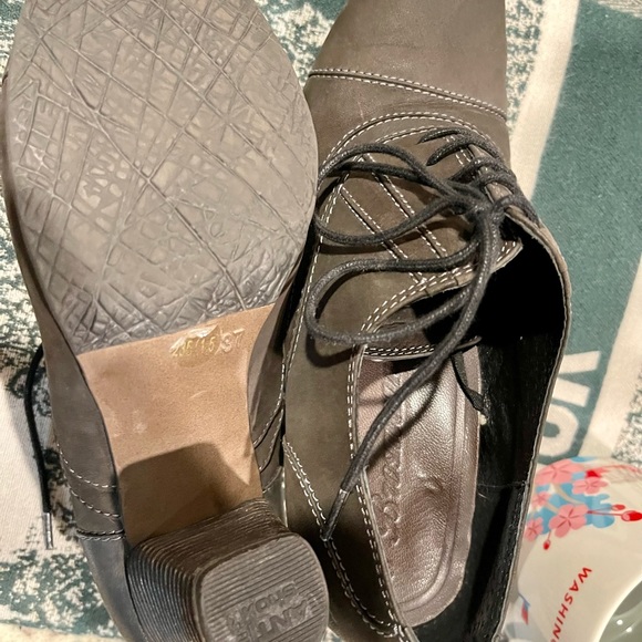 Ankle boot - Picture 2 of 5